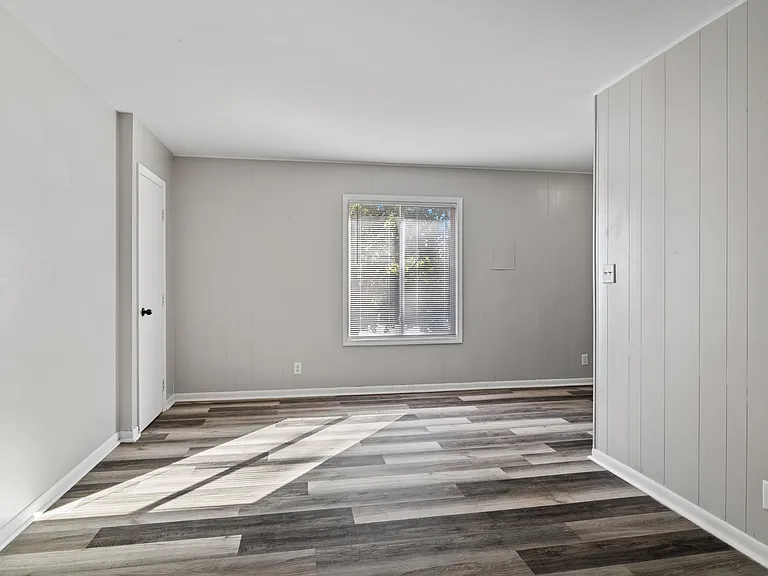 Union Pointe — Photo 8