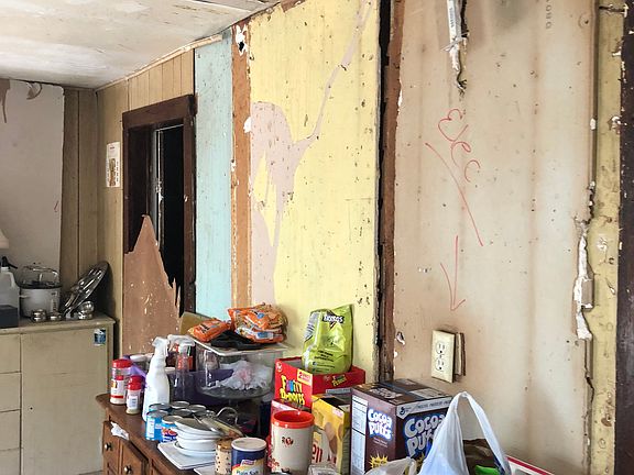 5th image of 1507 Delgado St