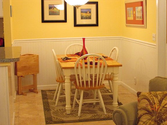 5th image of 850 Mallery St #7C