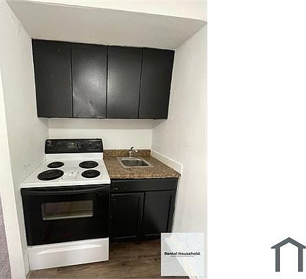 3rd image of 15141 Sussex St #A10