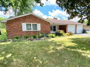 1431 Parkside Dr, Columbus, IN 47203