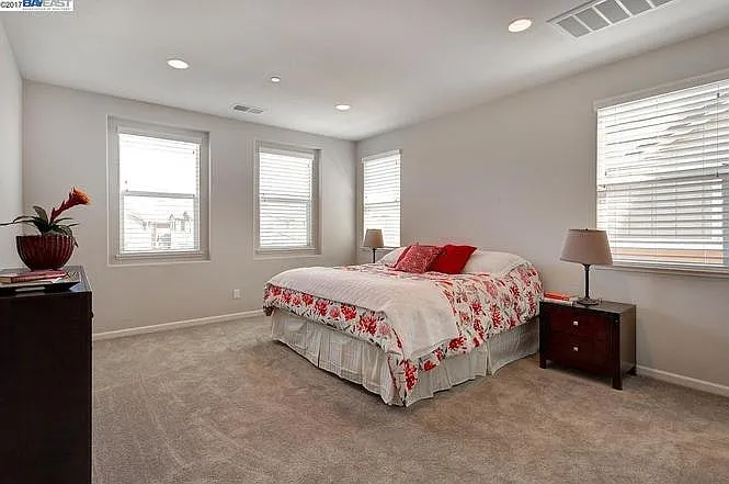938 Flurry Dr — Photo 14