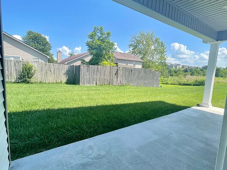 101 Bellbrook Ln — Photo 14