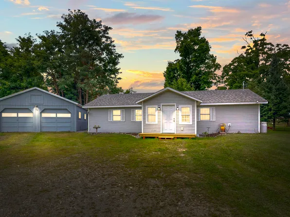 26 New Portland Road, Anson, ME 04958