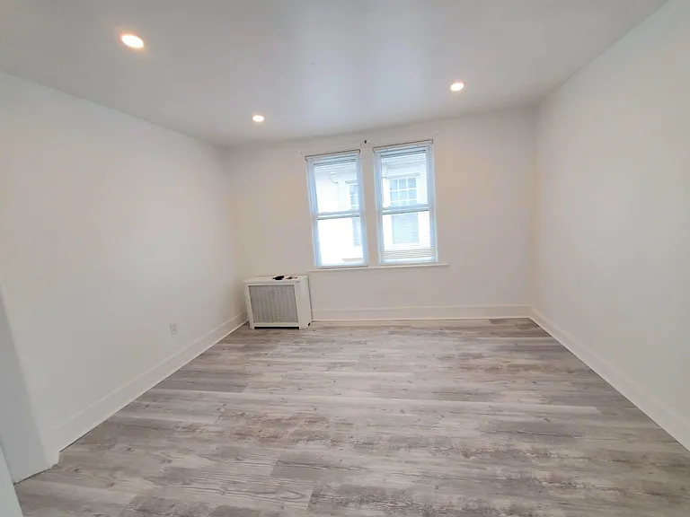 8821 3rd Ave #2 — Photo 7