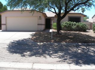 2633 W Flamebrook Rd, Tucson, AZ 85741