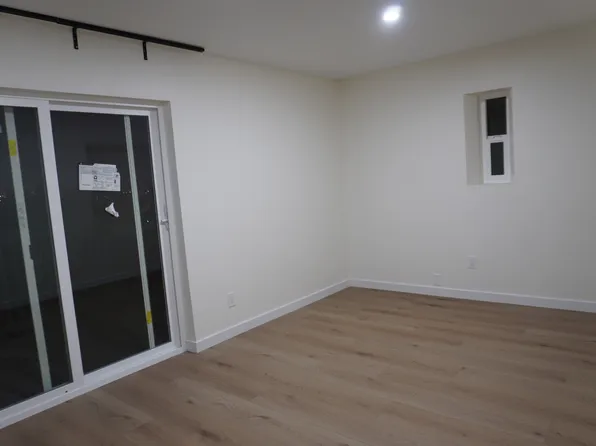 954 Harbor View Dr, San Diego, CA 92106