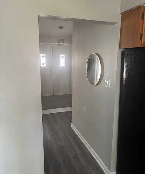 10807 Woodlawn Blvd — Photo 2