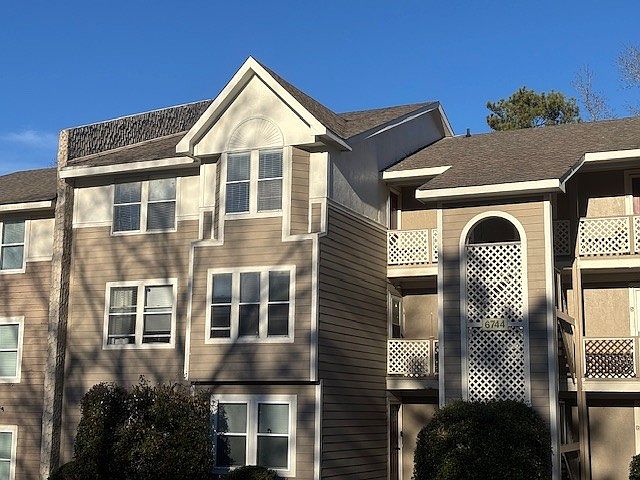 1st image of 6744 Willowbrook Dr APT 7