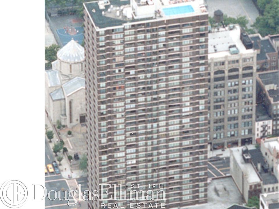 2nd image of 300 E 34th St APT 24K