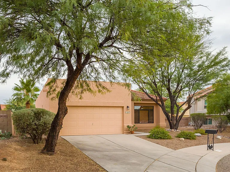 3073 W Placita Montessa — Photo 28