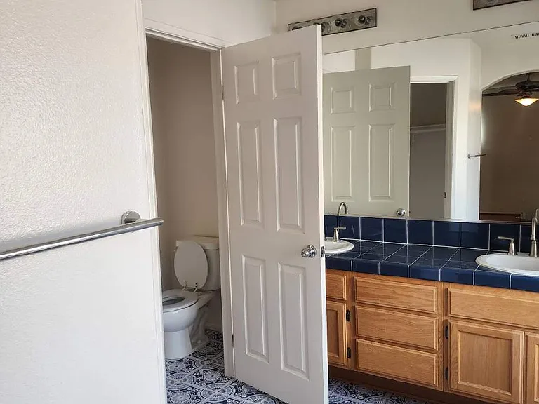 2386 Taos Ave — Photo 17