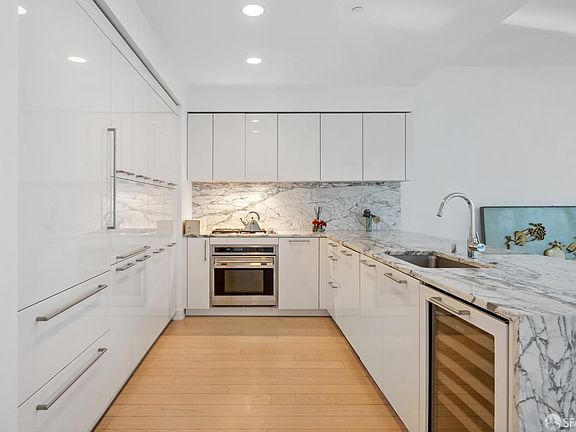 3rd image of 301 Mission St APT 806