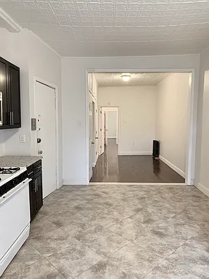 Rented by Oxford Property Group | media 8