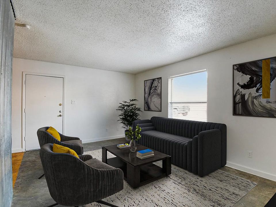 1st image of 814 Bernard St #4353983