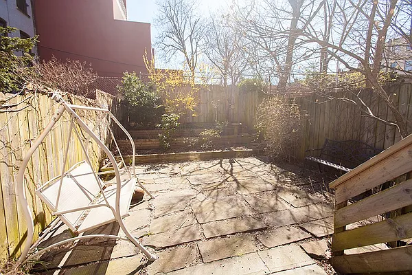 Rented by Pearl Estates | media 58