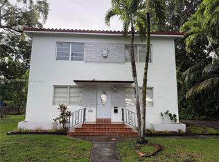 3909 Ponce De Leon Blvd #2, Miami, FL 33134