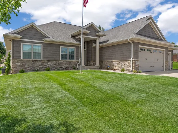 5010 Silver Oak Ct, Marion, IA 52302