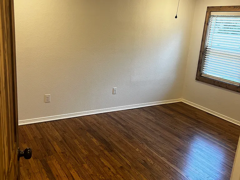 407 Bascom Rd — Photo 15