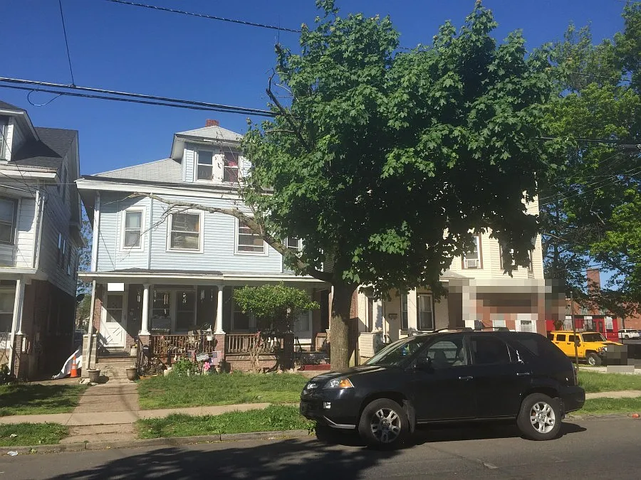 405 S Olden Ave photo 1