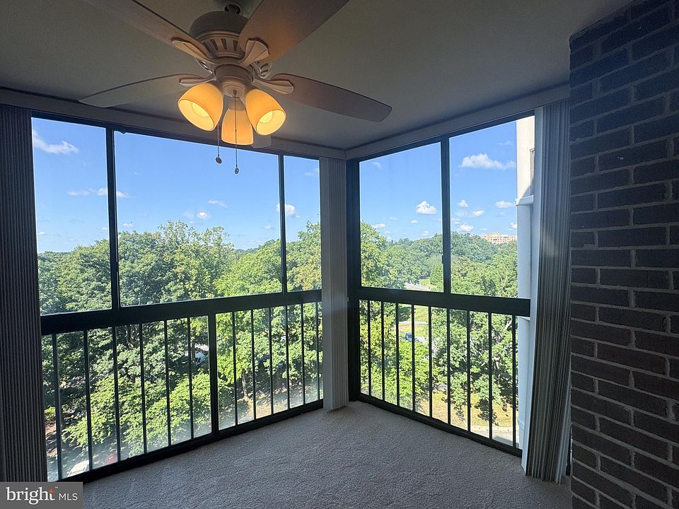 1st image of 15107 Interlachen Dr APT 807