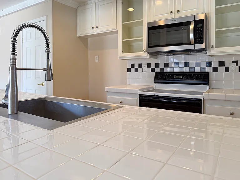 28606 Conejo View Dr — Photo 6