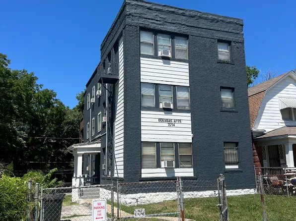 2714 Olive St #1W, Kansas City, MO 64109