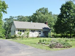 130 Emerson Rd, Somerset, NJ 08873