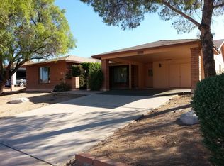 8056 N Firethorn Ave, Tucson, AZ 85741