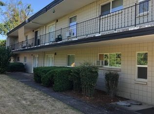 193 E Vine St APT 6, Lebanon, OR 97355