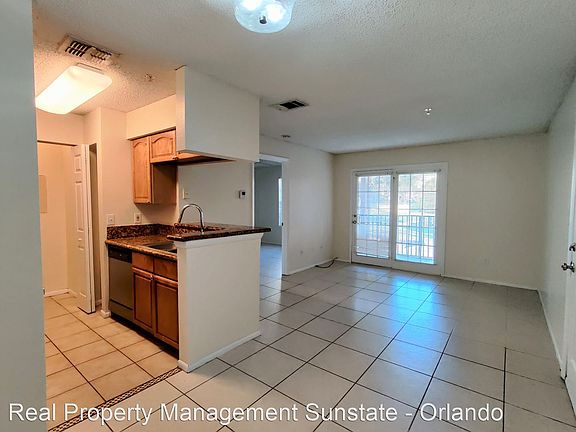 4th image of 216 Afton Sq Unit 203