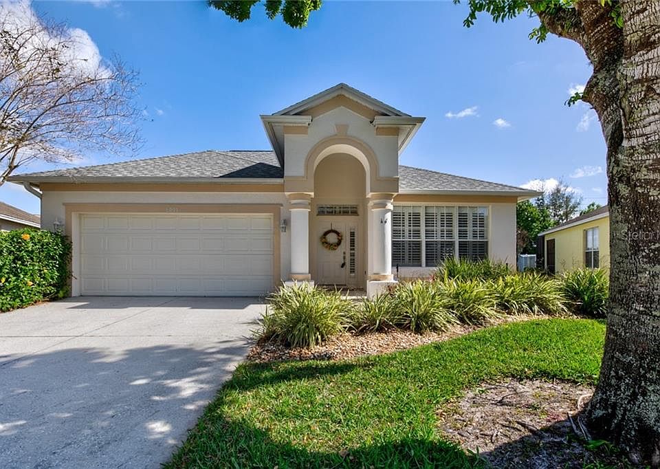 1st image of 8055 Saint James Way