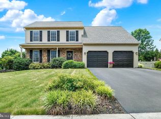 130 Bitternut Rd, Mount Wolf, PA 17347