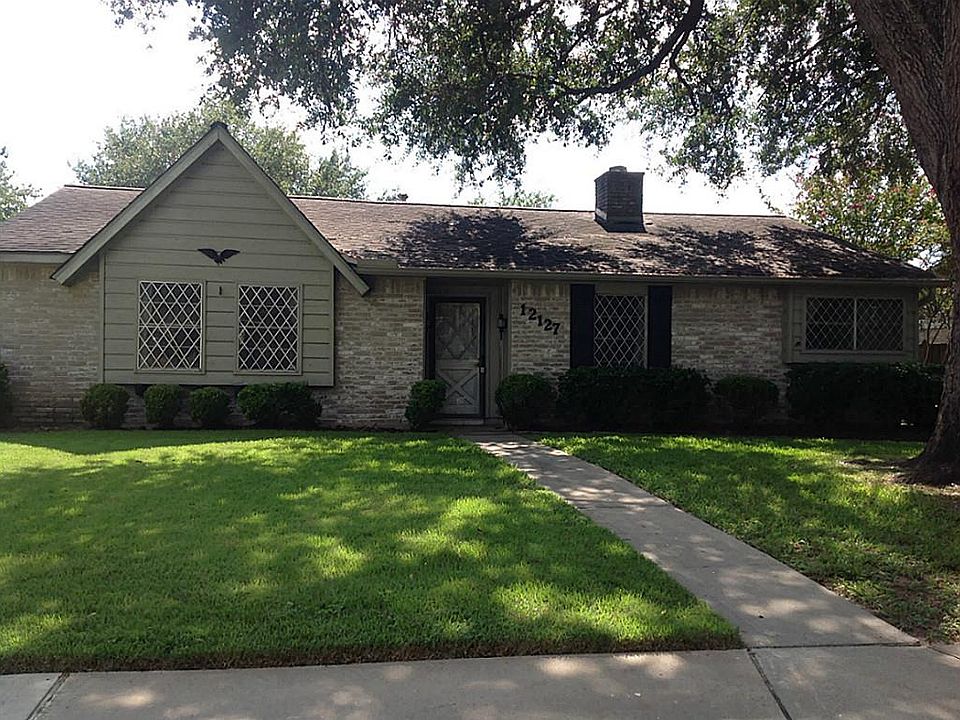 1st image of 12127 Meadowdale Dr