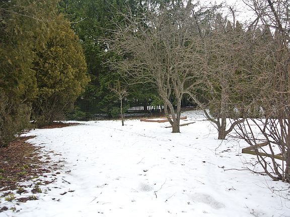 4th image of 53 Framingham Ln