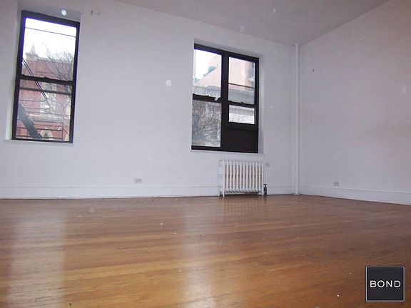 5th image of 222 E 87th St APT 1D