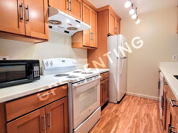 4th image of 4416 145th Ave NE APT G6
