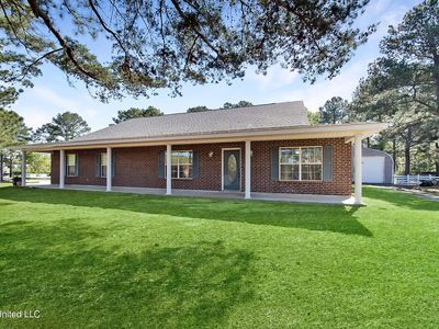 4 E Robin Ln, Picayune, MS, 39466