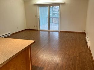 18028 NE Davis St, Portland, OR 97230