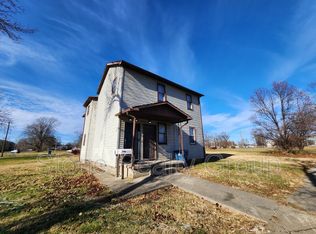 1034 N 7th St APT 4, Terre Haute, IN 47807