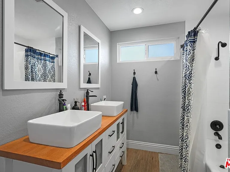 4631 W Avenue M8 — Photo 25