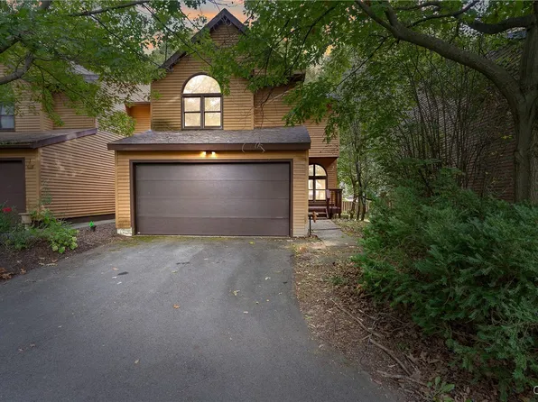 6 James Heath Rd, Syracuse, NY 13203