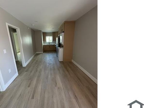 627 N Soto St