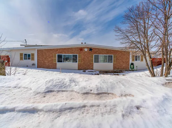 609/611 Talon St, Gwinn, MI 49841