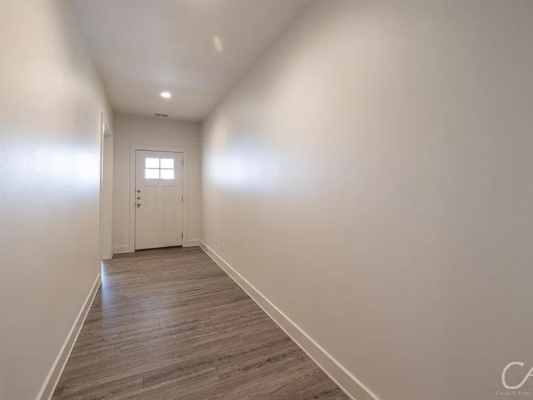 3750 Kala Dr — Photo 3