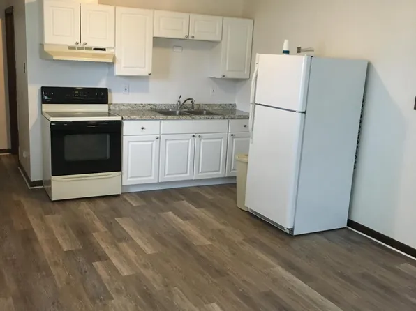 80 Ledyard Ave #A, Groton, CT 06340