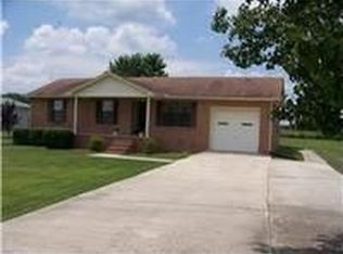196 Kellee Dr, Dowelltown, TN 37059