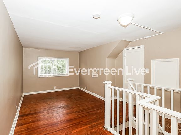3rd image of 1922 Bising Ave