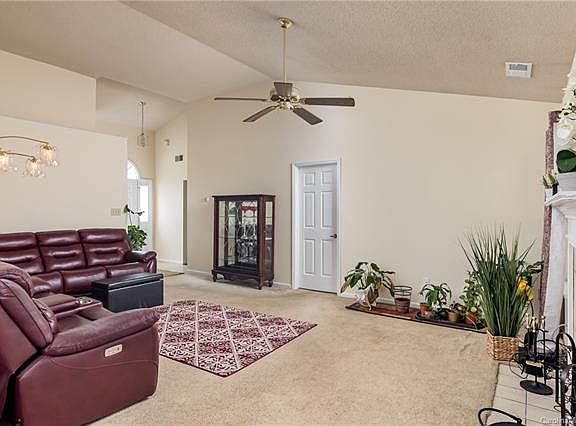 5th image of 8508 Sienna Dr