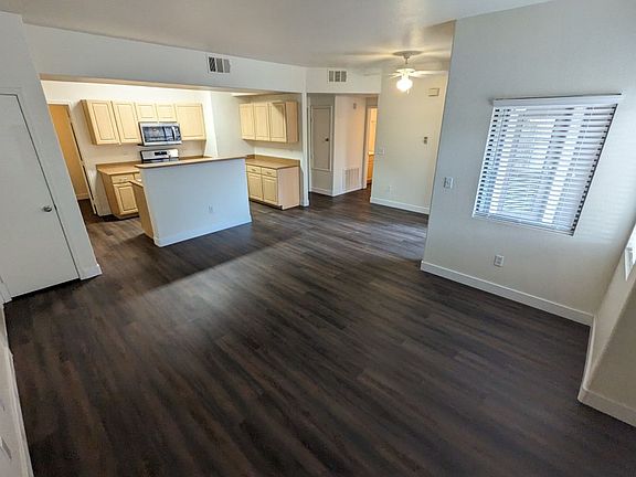 4th image of 8250 N Grand Canyon Dr Unit 1044